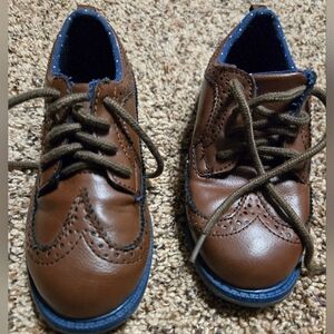 *Size 10* Carters* Brown Dress Shoes w/ a hint of Blue*